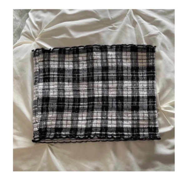 Crop Tops/Set of 3/Size Large - Picture 3 of 9